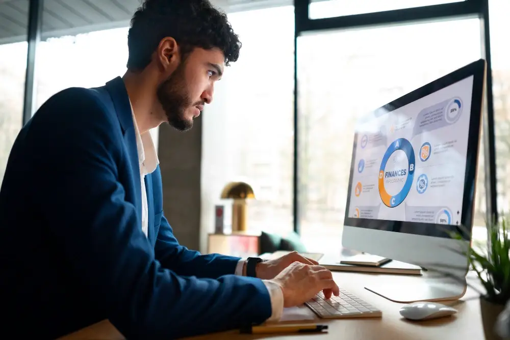 Digital marketing strategy image of working Strategist